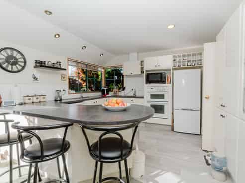 24 Huntaway Downs, Te Awamutu