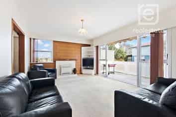 12 Mulgan Street, New Windsor