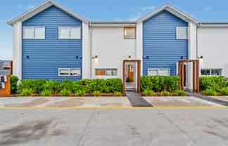 2/8 Riccarton Road, Riccarton