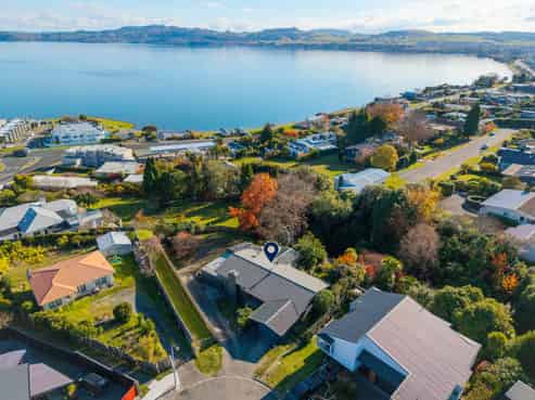 2 Birch Street, Hilltop