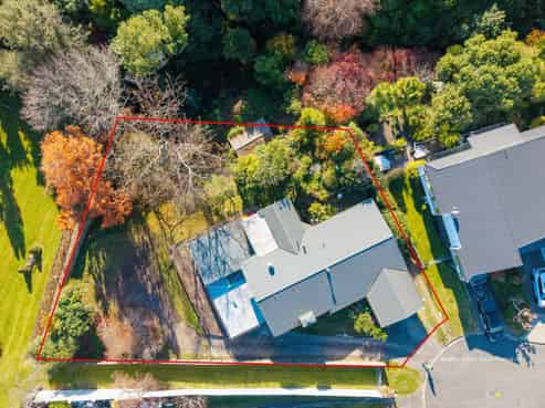 2 Birch Street, Hilltop