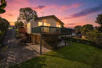 56 Mirrabooka Avenue, Botany Downs