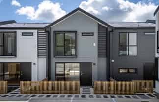 7/14 Aplin Place, Birkdale