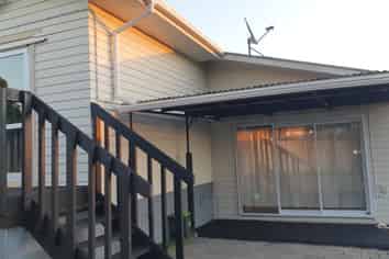 5a James St, Glenfield