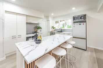 101 Devon Road, Springvale