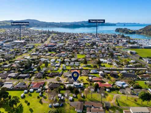 18 Cobham Lane, Whitianga