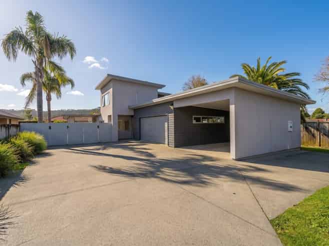 18 Cobham Lane, Whitianga