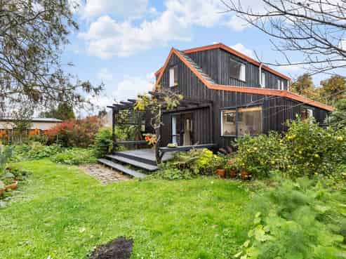 7 Puriri Road, Pukekohe