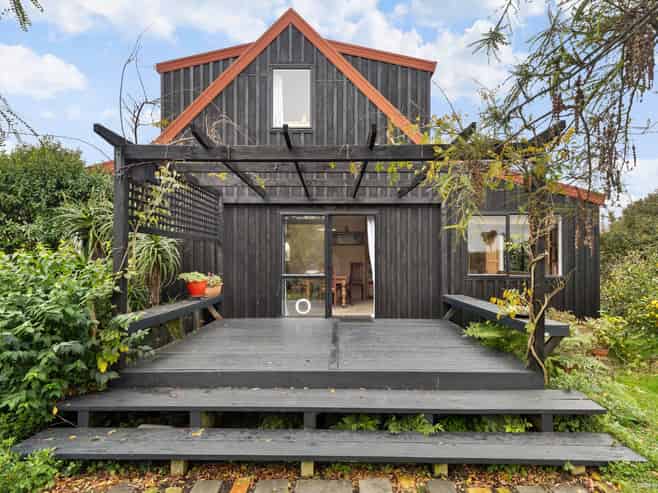 7 Puriri Road, Pukekohe