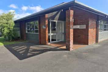 Central City Office Investment Close to River Walk
