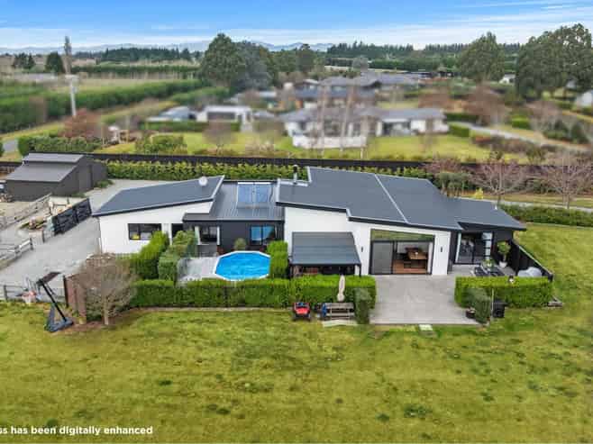 18 Warwick Road, Ohoka