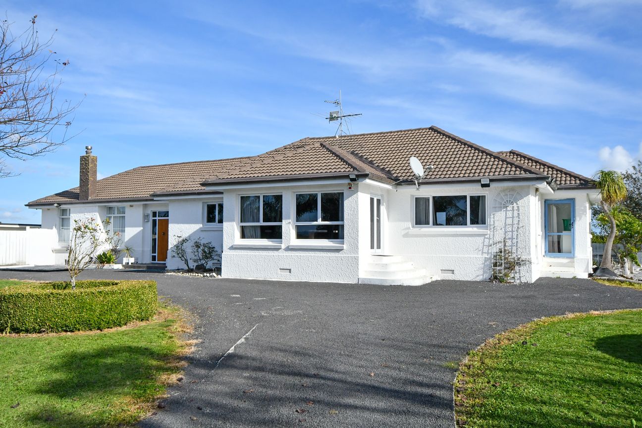 Exceptional Lifestyle & Business Opp on 1ha - Widok 3