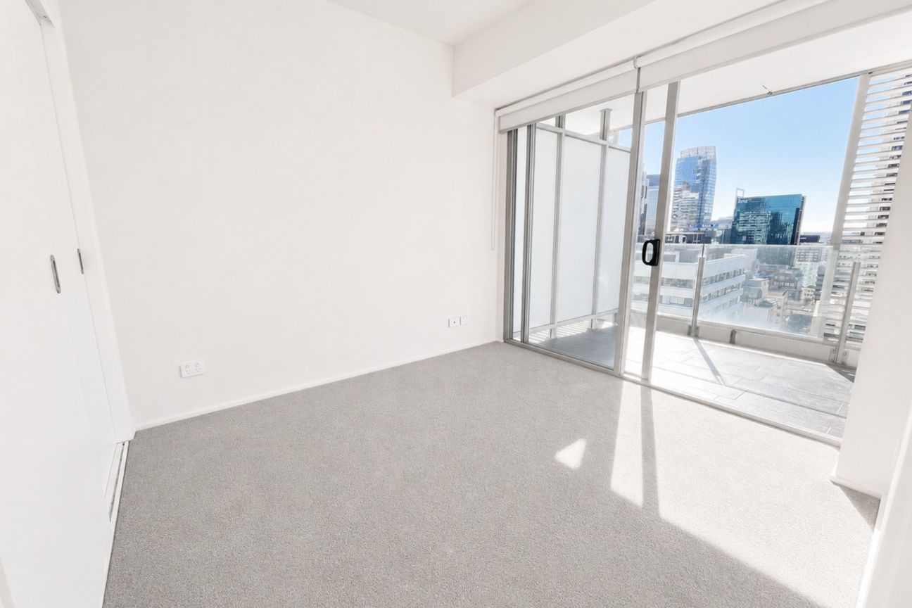 CENTRAL CITY PARKSIDE APARTMENT - UNFURNISHED - Widok 5