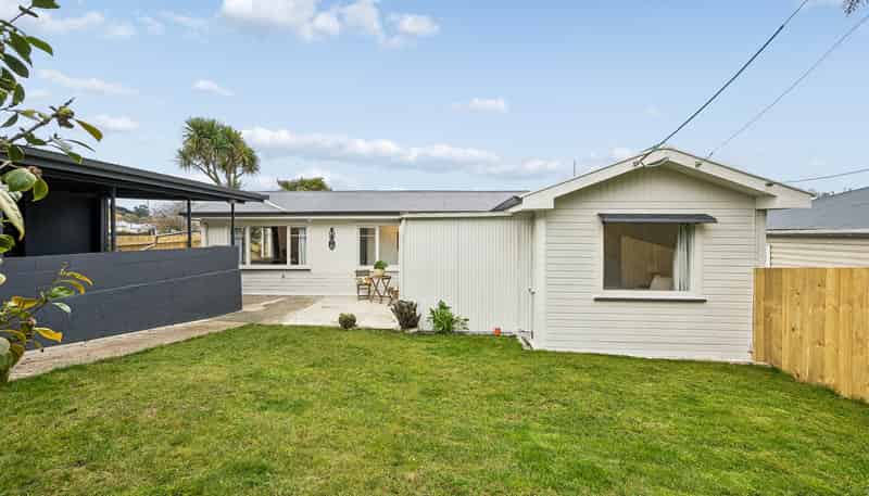 9 Peter Street, Caversham