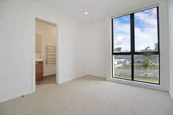 8/43 Ruawai Road, Mount Wellington