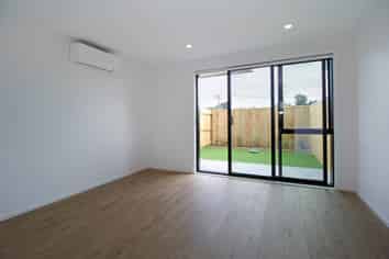 8/43 Ruawai Road, Mount Wellington