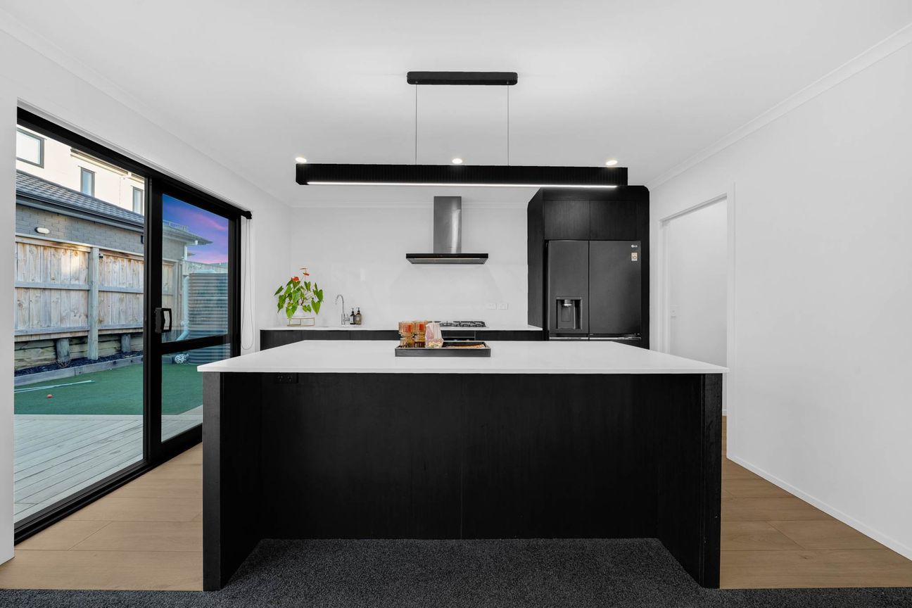 Signature Luxury Homes in Top Location! - More