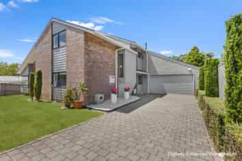 58 Karina Road, Merrilands