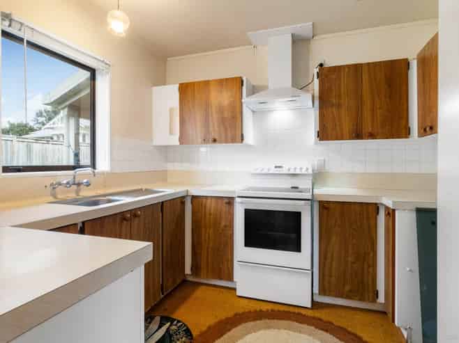 70 Sandspit Road, Waiuku