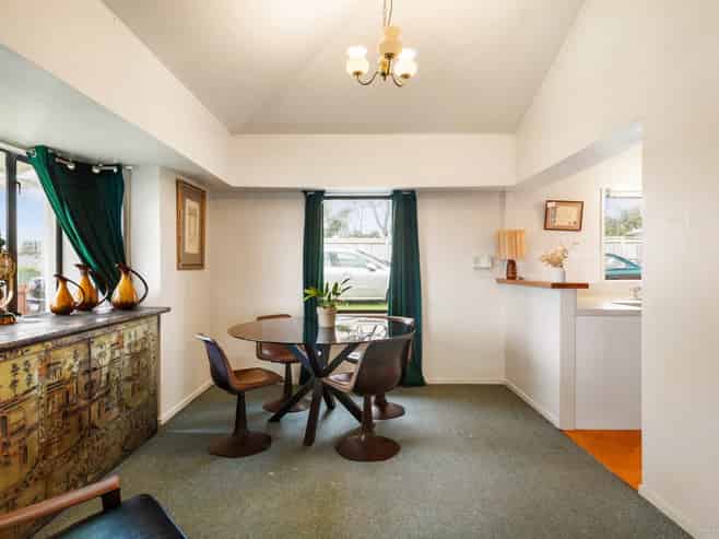 70 Sandspit Road, Waiuku