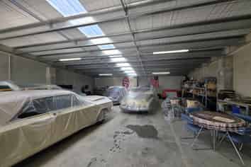 Modern Warehouse in Popular Burnside Complex