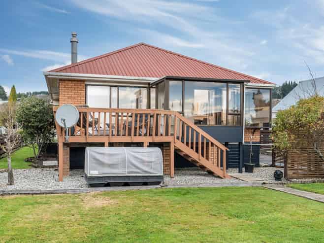 47 Kinmont Crescent, Mosgiel