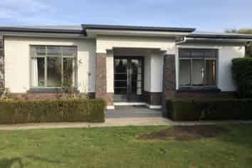 364 Herbert Street , Windsor