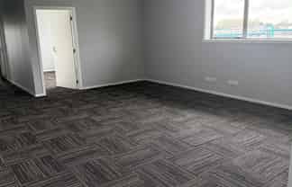 Office space in prime Hautapu location