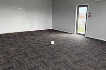 Office space in prime Hautapu location