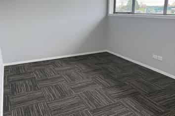 Office space in prime Hautapu location