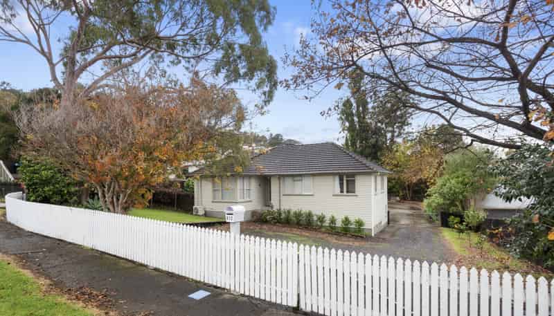 812 Mount Pleasant Road, Thames