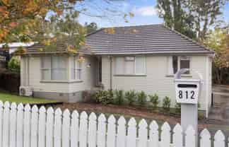 812 Mount Pleasant Road, Thames
