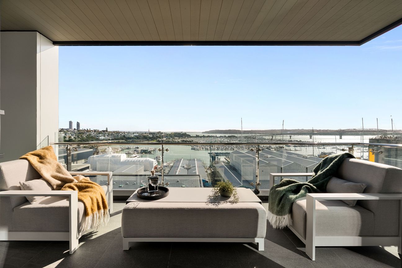A Waterfront Residence of International Calibre - Ansicht 3