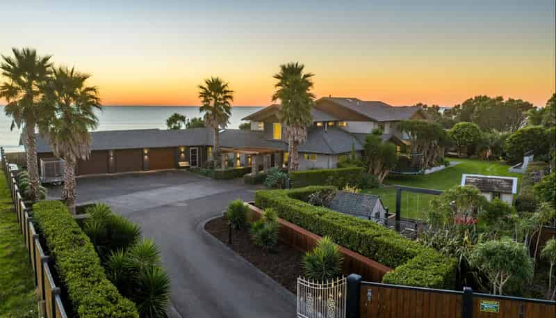 153 Waitoetoe Road, Urenui