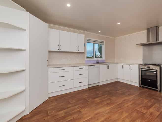 2412 State Highway 10, Waipapa