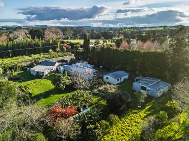 2412 State Highway 10, Waipapa