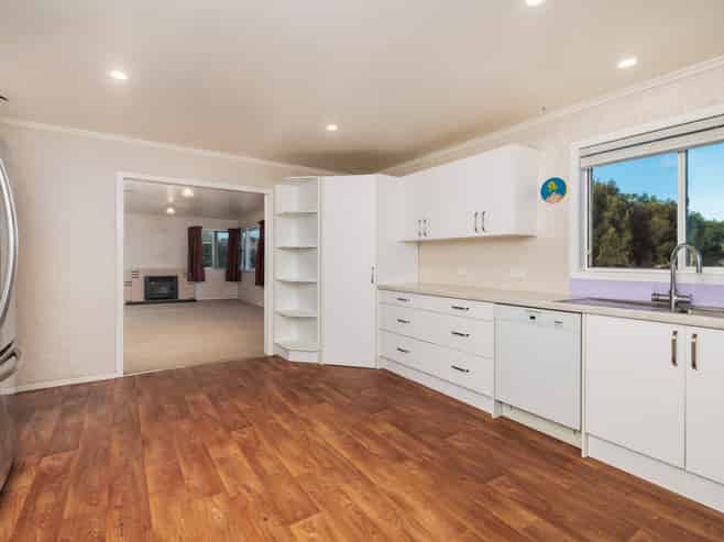 2412 State Highway 10, Waipapa