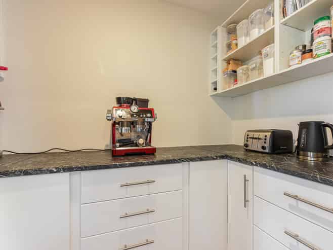 161 Redvale Road, Redwood Valley
