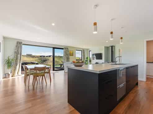 161 Redvale Road, Redwood Valley