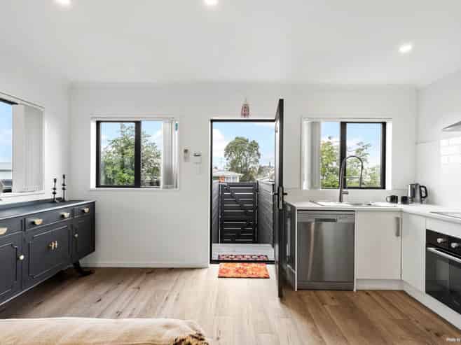 61a Wellington Street, Pukekohe