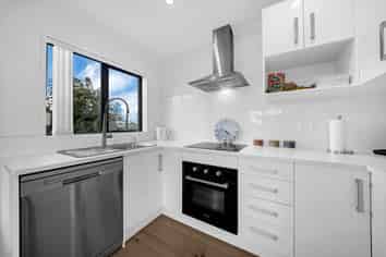 61a Wellington Street, Pukekohe