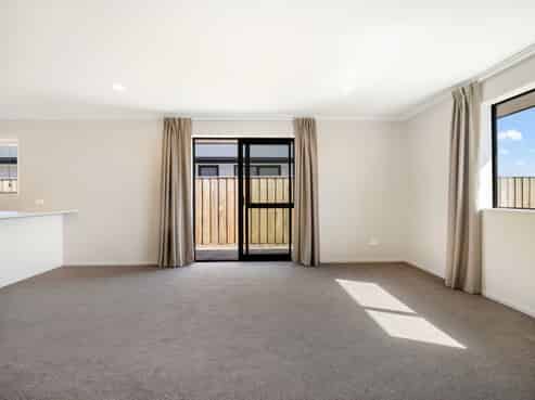 31 Wilkin Road, Ravenswood