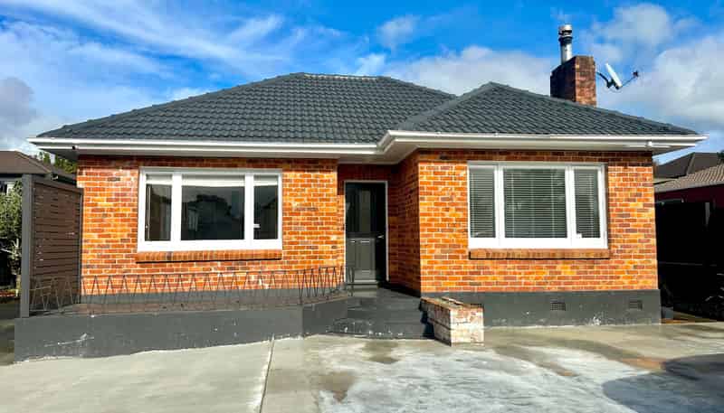 17 Dryden Avenue, Papatoetoe