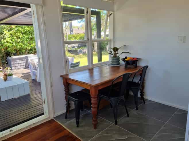 60 Commissariat Road , Mount Wellington