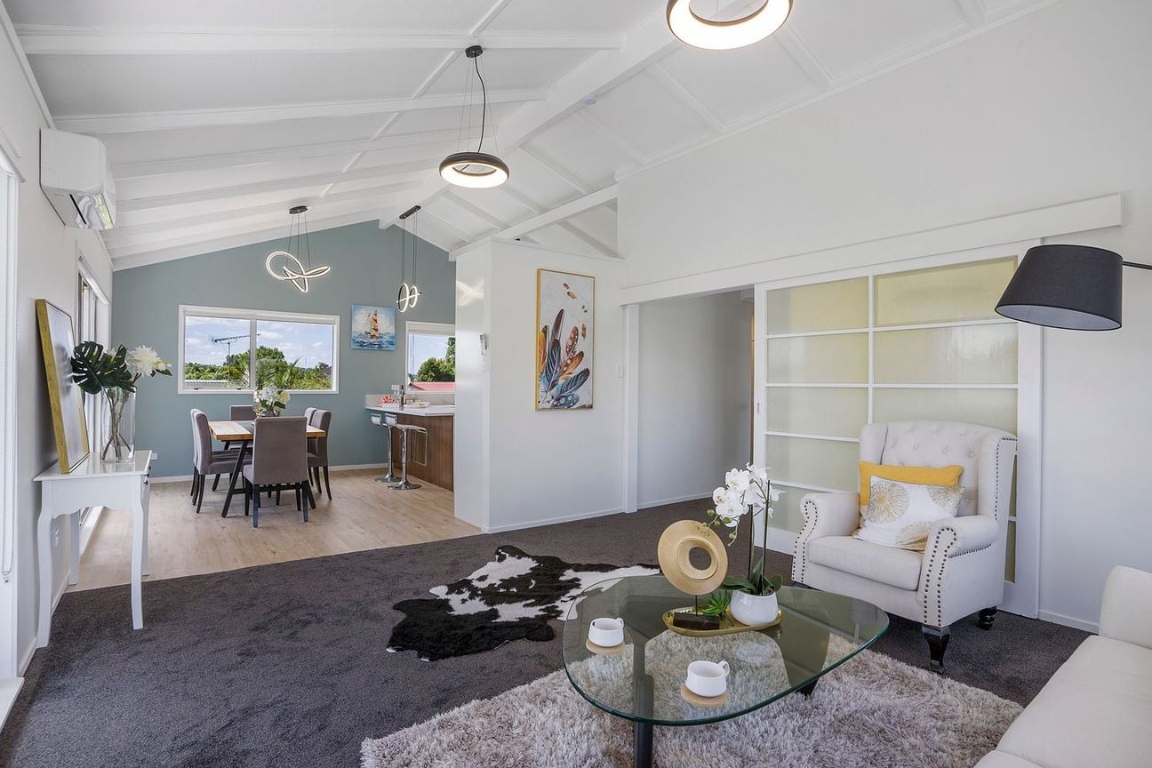 Refreshed, Spacious & Sunny Home - Bild 4