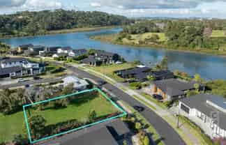 4 Kelly Road, Riverhead