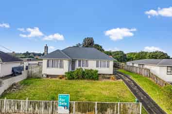 90 Manuka Street, Castlecliff