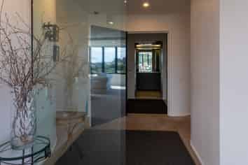 Auckland - Address withheld