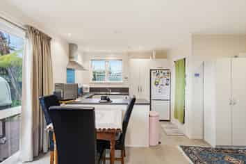 14 Camellia Avenue, Aramoho