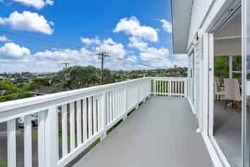 1/1 Phillipa Pl, Browns Bay